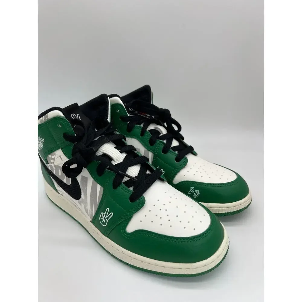 Jordan 1 Mid SE Overbranded GS Pine Green Sneakers HF3200-300 Size 7Y.